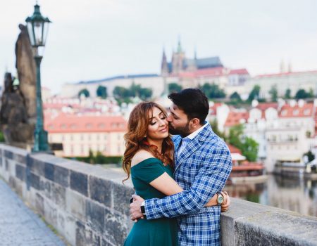 Pre-wedding photos in Prague