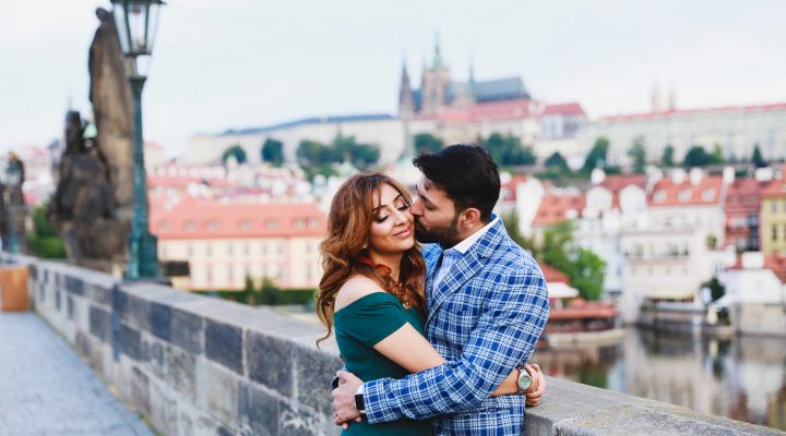 Pre-wedding photos in Prague